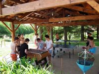 Tennis-table_village-gites_Dordogne_Gavaudun