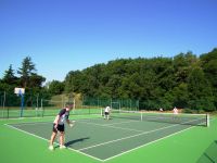 _Tennis_village-gites_Dordogne_Gavaudun